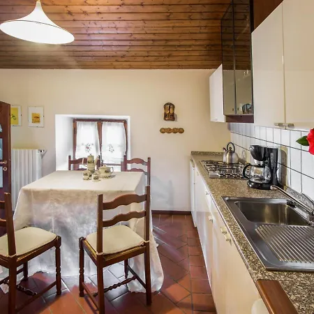 Sleeps 6 Pool Wifi *
