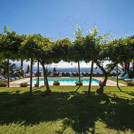 Sleeps 6 Pool Wifi Appartamento