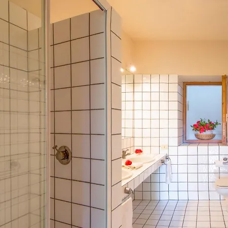 Sleeps 6 Pool Wifi * Massino Visconti